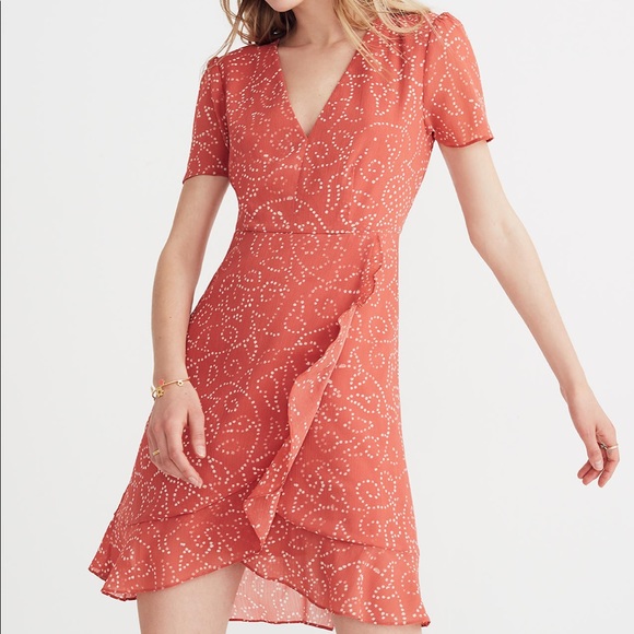 Madewell Dresses & Skirts - NWT Madewell Posy Ruffled Dress in Twisted Vines
